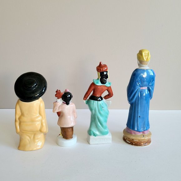 Vintage Ceramic/Porcelain Figurines 1940s. Hand painted. Made in occupied Japan. - Picture 3 of 4